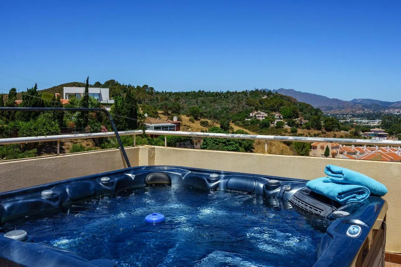 Apartment Spacious Castillo Sohail Penthouse With Jacuzzi By Costarentals - Ref 12 Fuengirola