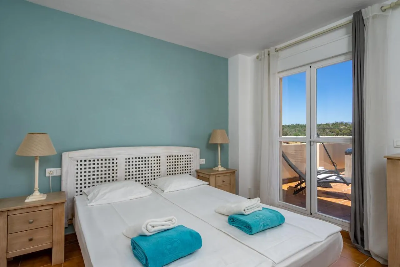 Spacious Castillo Sohail Penthouse With Jacuzzi By Costarentals - Ref 12 Fuengirola Apartment