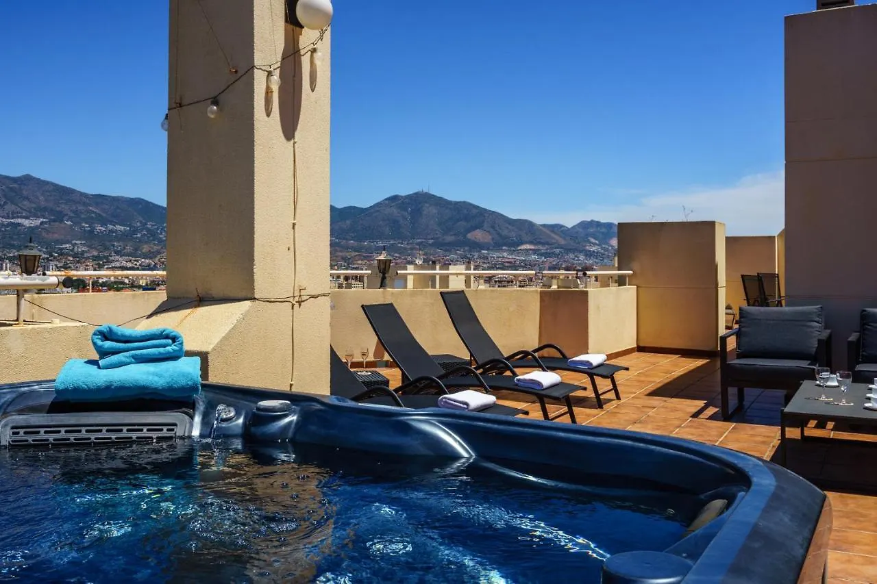 Spacious Castillo Sohail Penthouse With Jacuzzi By Costarentals - Ref 12 contacts