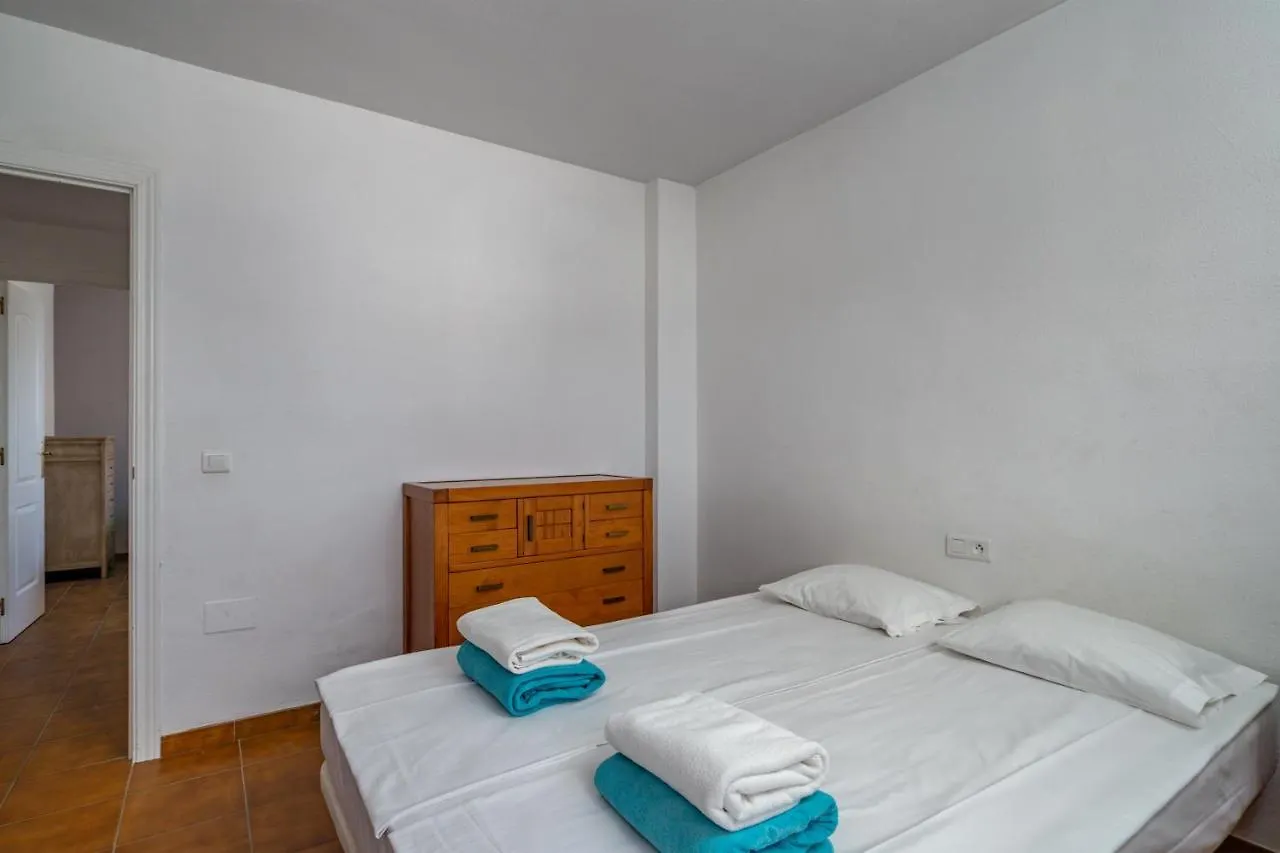Spacious Castillo Sohail Penthouse With Jacuzzi By Costarentals - Ref 12 Fuengirola Apartment