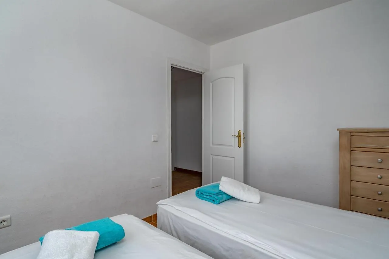 Spacious Castillo Sohail Penthouse With Jacuzzi By Costarentals - Ref 12 Fuengirola 0*,  Spain
