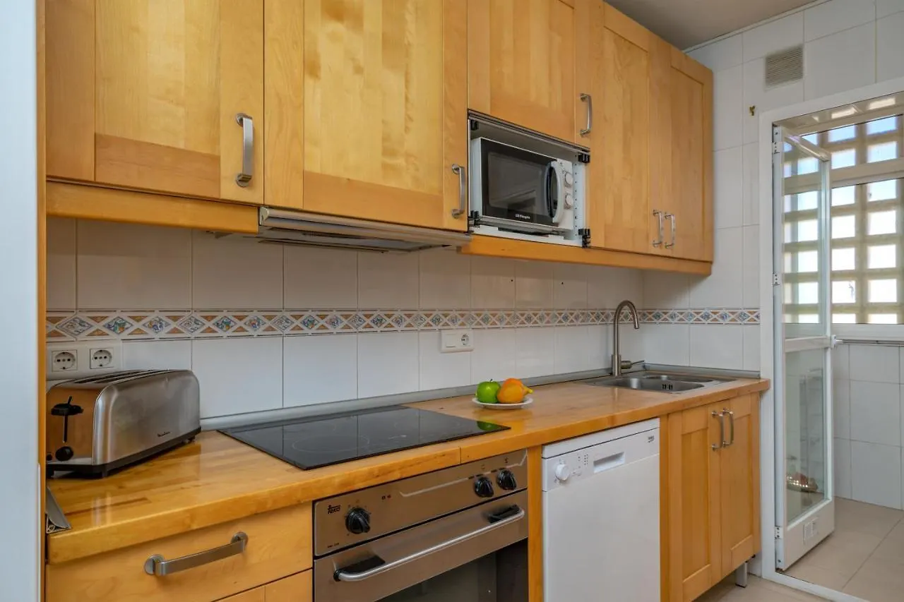 Spacious Castillo Sohail Penthouse With Jacuzzi By Costarentals - Ref 12 Fuengirola 0*,  Spain