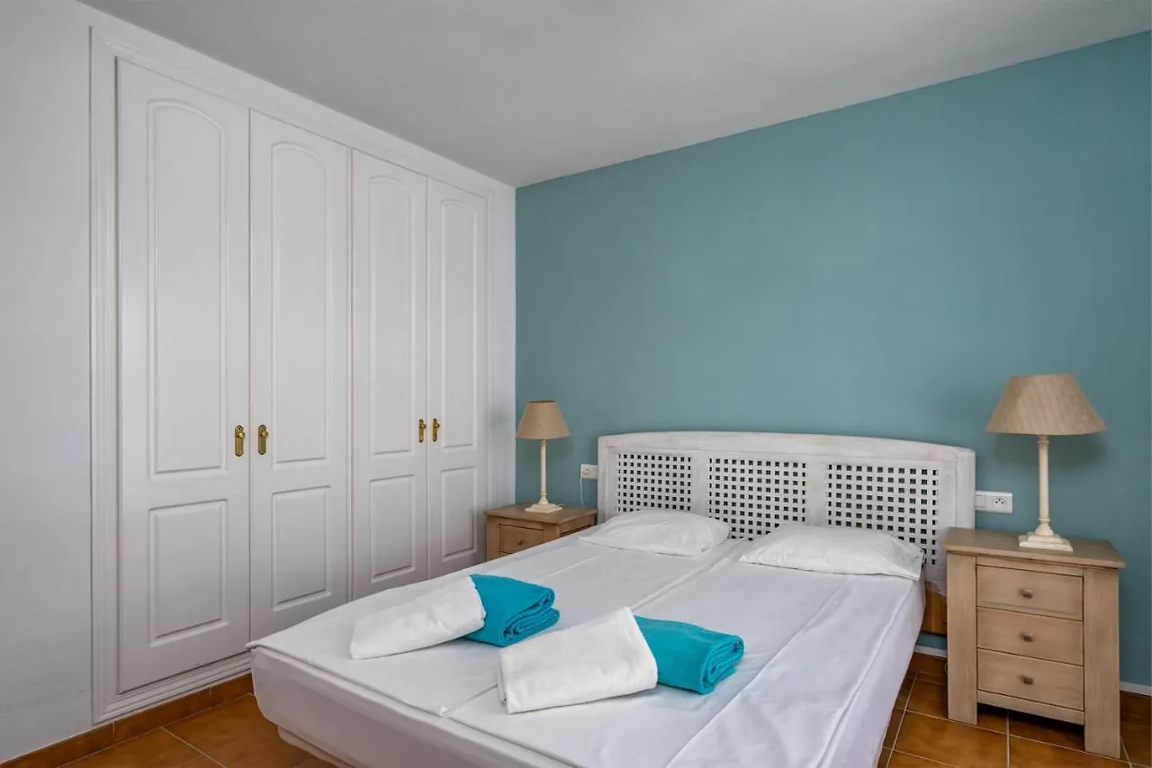 Spacious Castillo Sohail Penthouse With Jacuzzi By Costarentals - Ref 12 Fuengirola