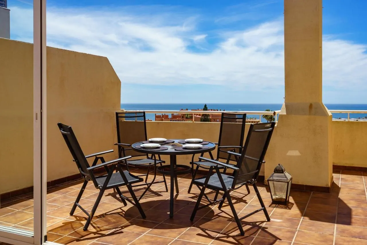 Spacious Castillo Sohail Penthouse With Jacuzzi By Costarentals - Ref 12 Fuengirola 0*,